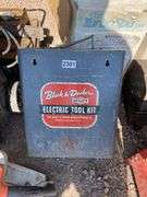 Black and decker electric tool kit box