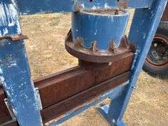 Heavy duty press