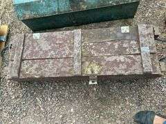 Wooden Box with diet, cutting tools