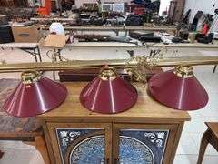 Hanging pool table light
