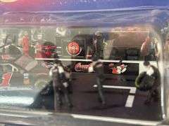 Taylor Earnhardt Junior, winner Circle, petro series, 164 scales stock car scene