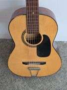 Lindell Acustic Guitar