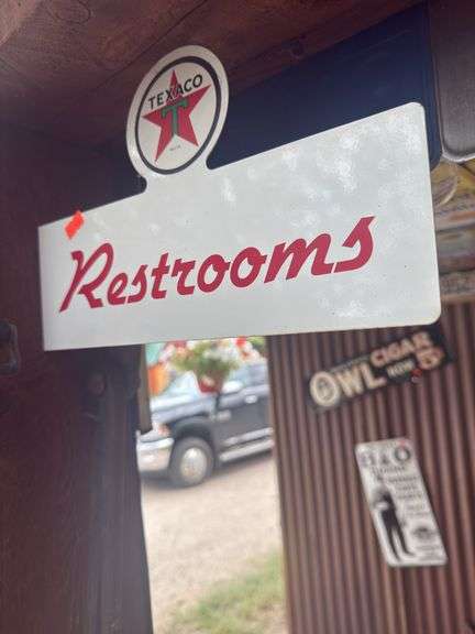 Texaco restroom sign image