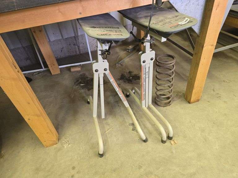 Rigid Flip Top Saw Horses image