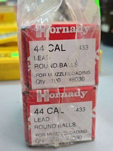 200 Hornady 45 Cal Lead Round Ball Bullets, NIB image