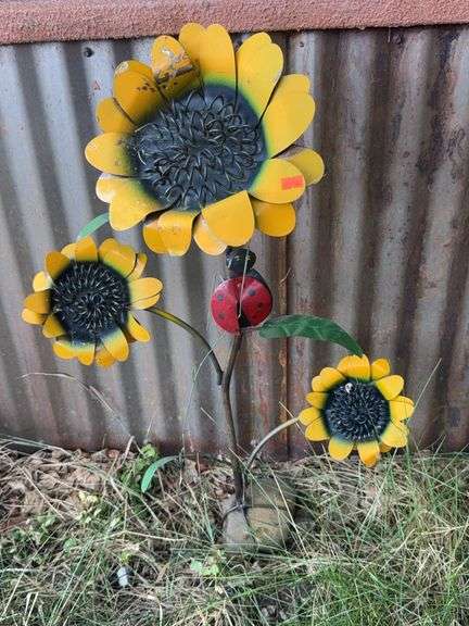 Metal yard decor “Sunflower” image