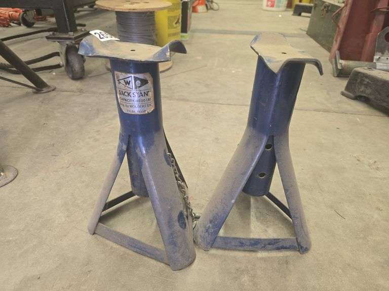 Pair of Jack Stands image
