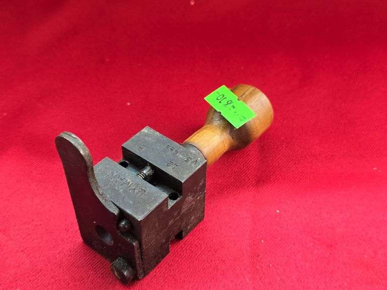 Lyman Bullet Mould image