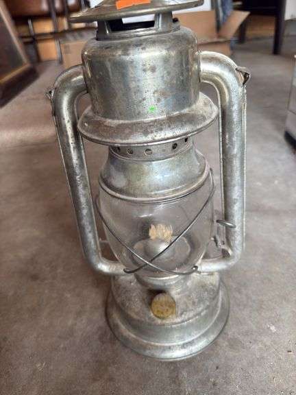 Norleigh diamond oil lamp image