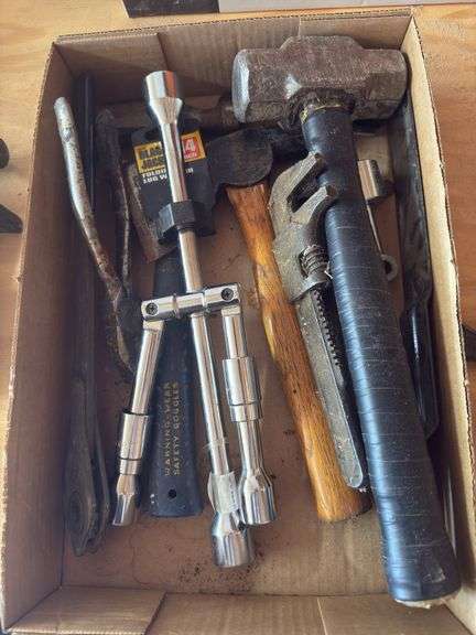 I sorted, hammers, branches, hatchet, and for Lagrange image