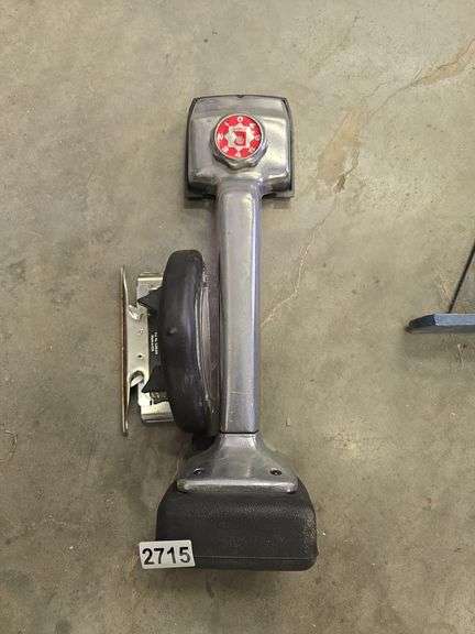 Carpet Stretchers image
