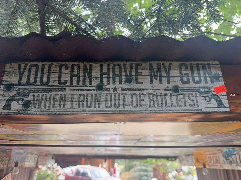 Metal sign image