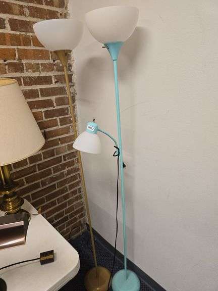 2 Floor Lamps image