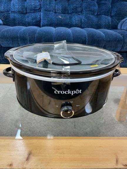 Sunbeam black crockpot image