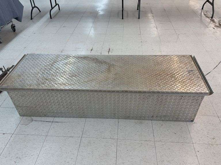 8FT stainless truck tool box image