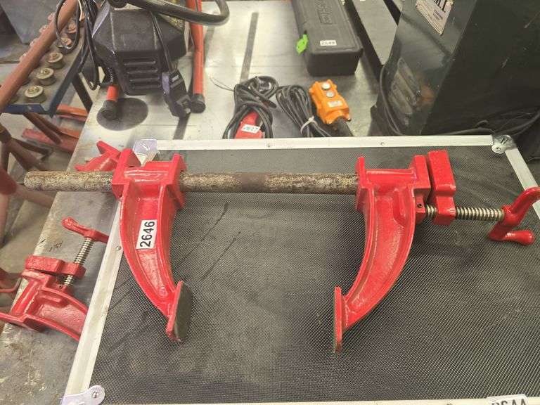 Pipe Vise image