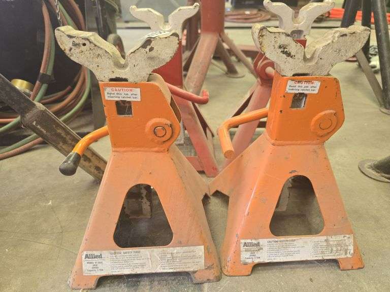 Pair of Jack Stands image