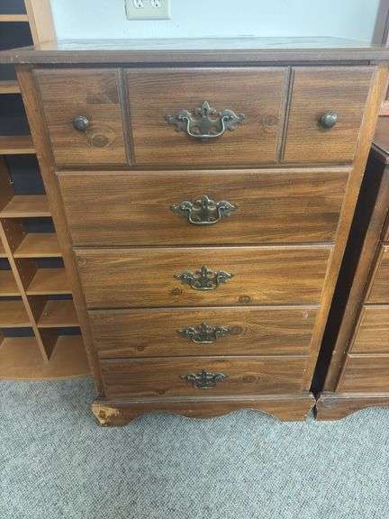 Five drawer dresser image