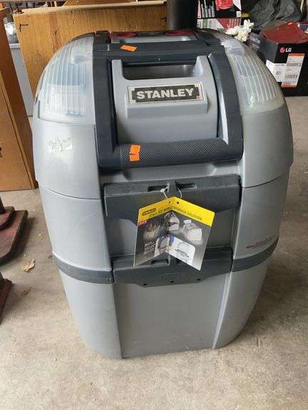 Stanley three and one mobile storage solution image