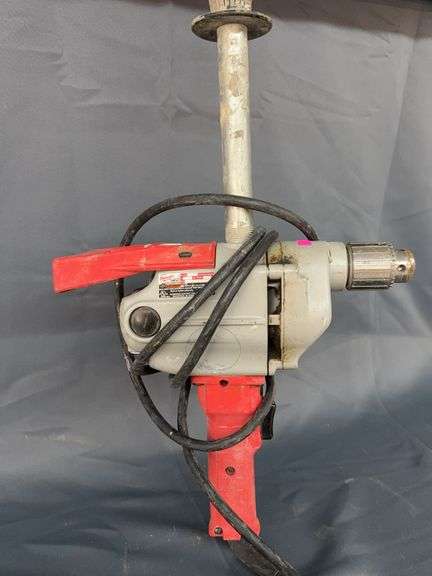 Milwaukee compact hole shooter image