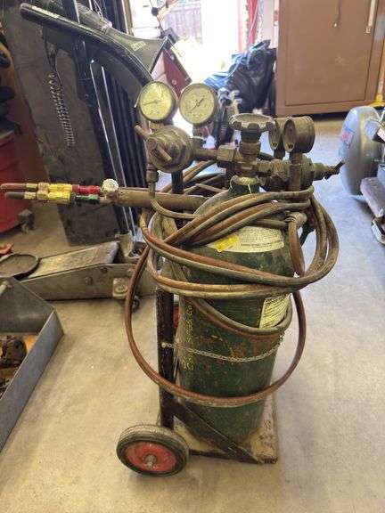 Acetylene torch with cart image