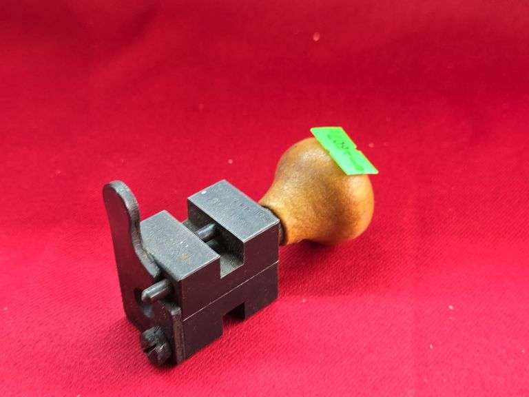 Lyman Bullet Mould image