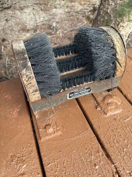 Boot scraper image