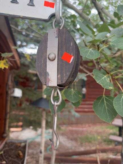 Wood shiv pulley image