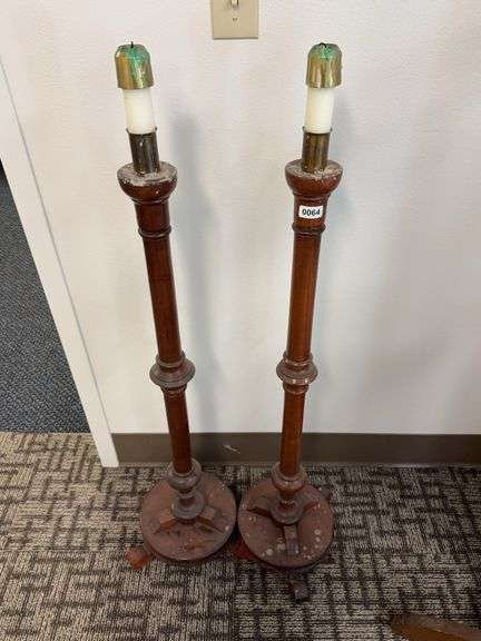 Original candle aubers out of the chapel image