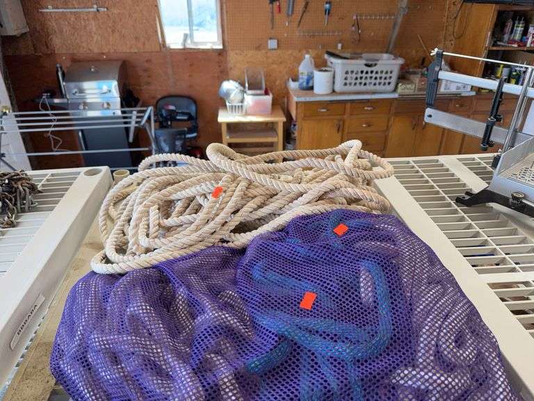 Climbing ropes image