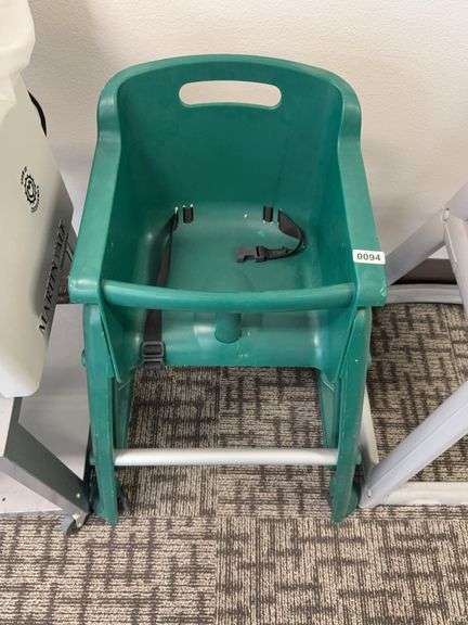 Restaurant stay HI-Chair image