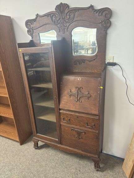 Combo Secretary desk/ display cabinet image
