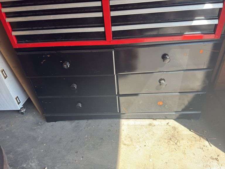 Six drawer dresser image