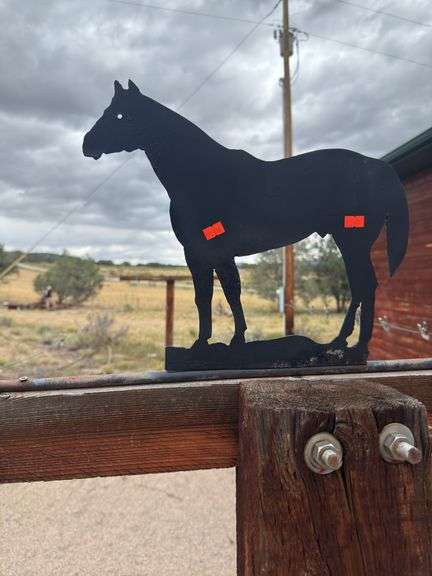 Horse ornament image