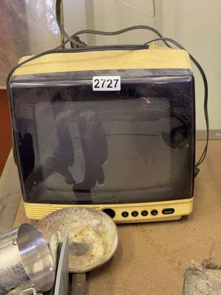 Vintage magnavox TV image