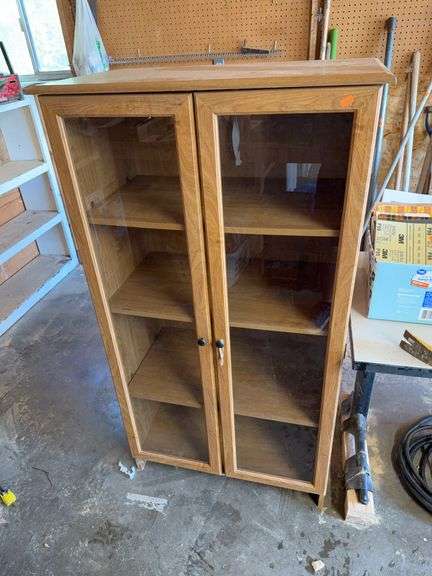 Glass display cabinet image