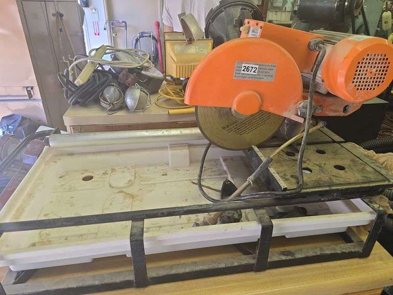 Chicago 10" Tile Saw image