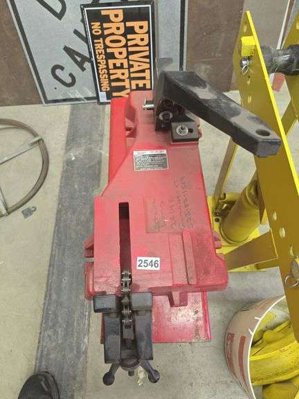 Milwaukee Heavy Duty Band Saw w/ Band Saw Table image
