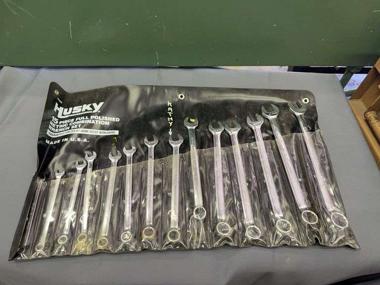 Husky wrench set 7mm to 22mm image