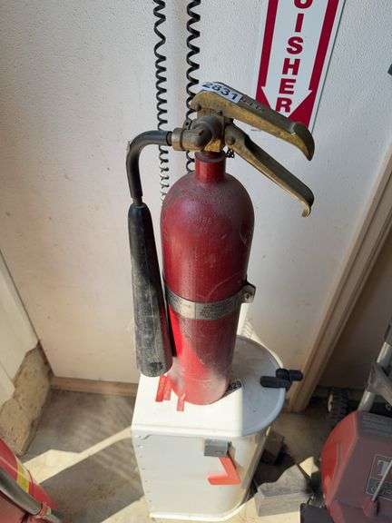 Fire extinguisher image