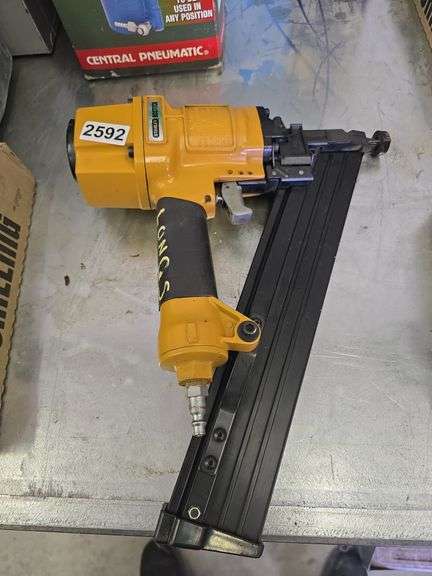 Stanley Bostitch Air Nail Gun image