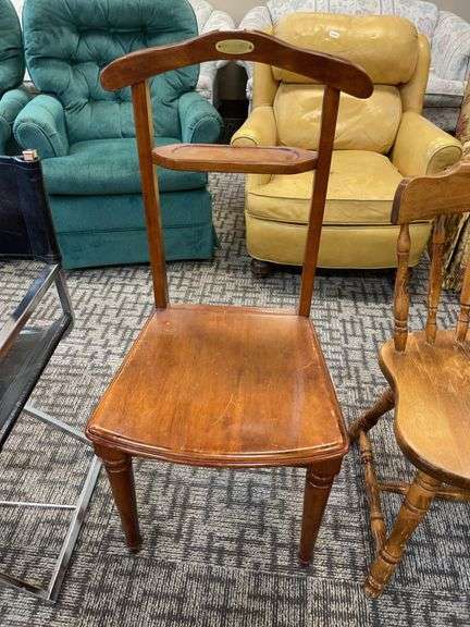 Wooden valet chair image
