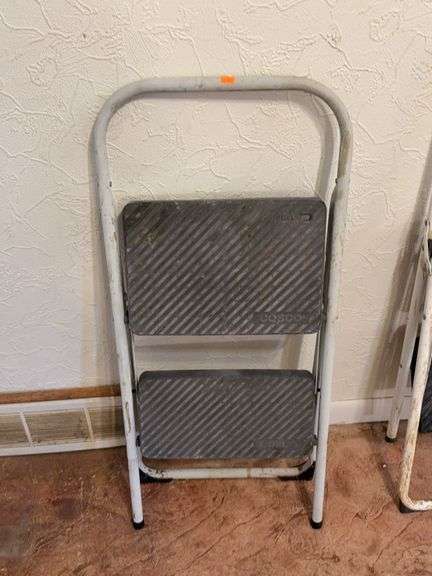 Step stool image