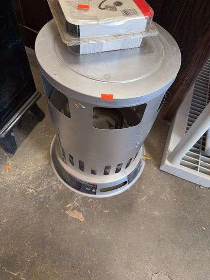 Propane heater image