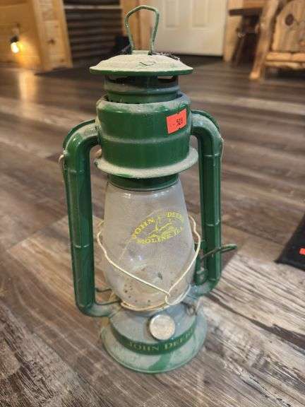 John-Deere lamp image