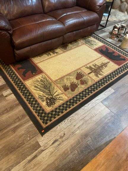 5’ x 7’ throw rug with bears image