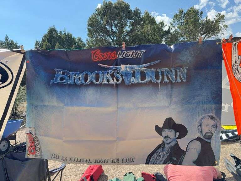 Brooks and Dunn banner image