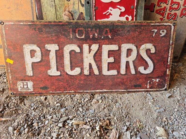 IOWA Pickers Sign & OREGON  Log It sign image