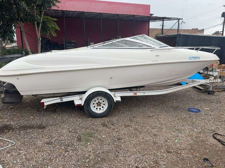 Excel by Wellcraft 21ft fiberglass boat with trailer NR image