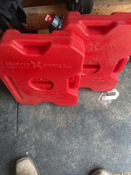 22 gallon gasoline rack cans image